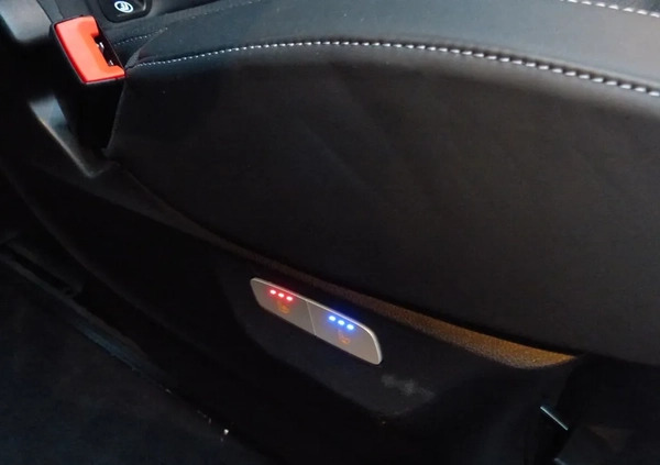 Mercedes-Benz Klasa V cena 369900 przebieg: 96902, rok produkcji 2021 z Tuszyn małe 742